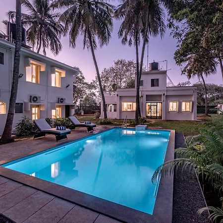 Saffronstays Gaia, Alibaug - Pool Villa Near Mandwa Jetty Perfect For Large Groups Алибаг Экстерьер фото